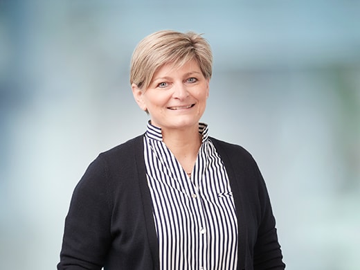 Où est Helen Parker?